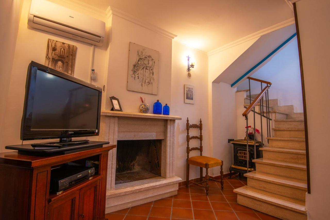 Bed and Breakfast Torre Caetana Minturno Esterno foto